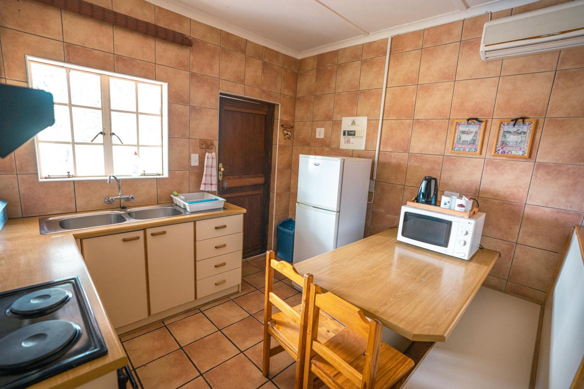 Olive Grove Guest Farm Vila Beaufort West Exterior foto